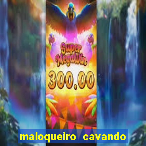 maloqueiro cavando a cova